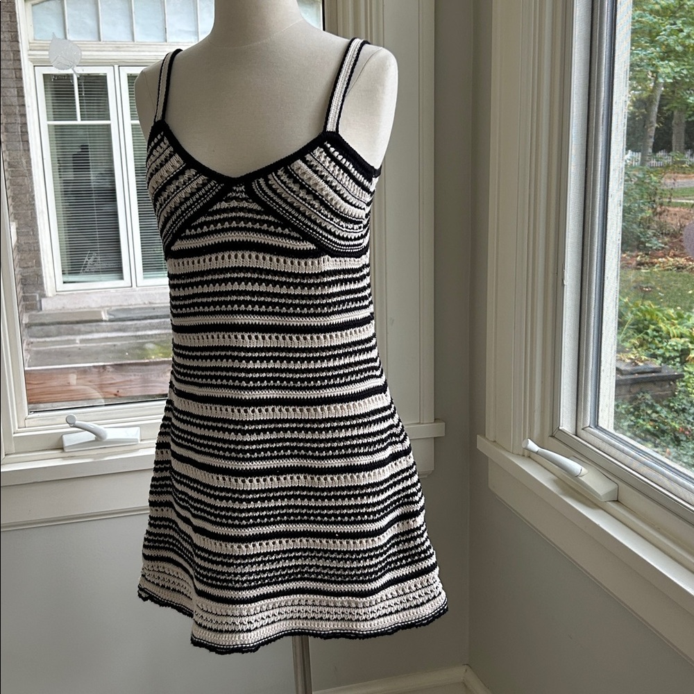 Zara crocheted dress size Medium